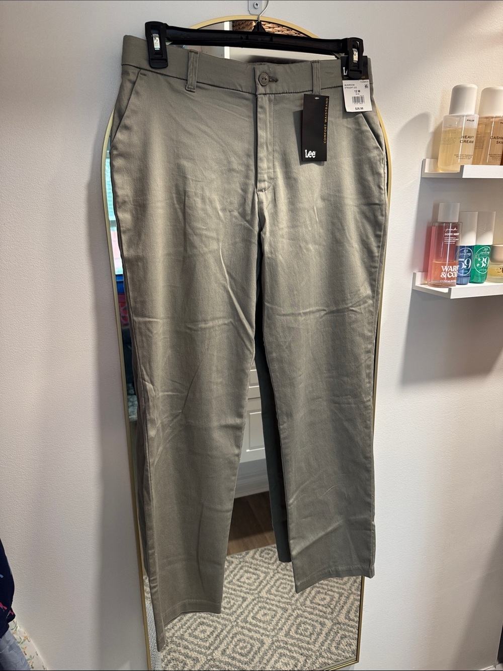 NWT Lee Women’s Mushroom Straight Leg Comfort Waistband Size 12